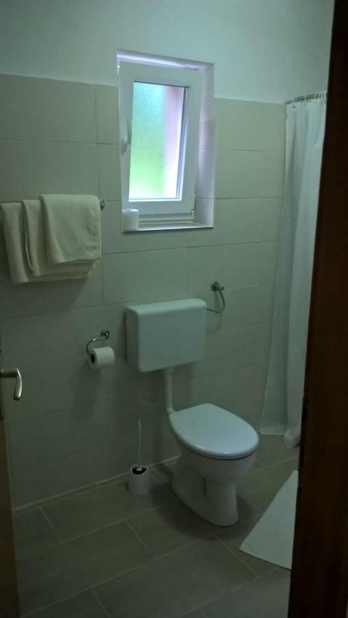 Apartman Adam Rakovica Bagian luar foto